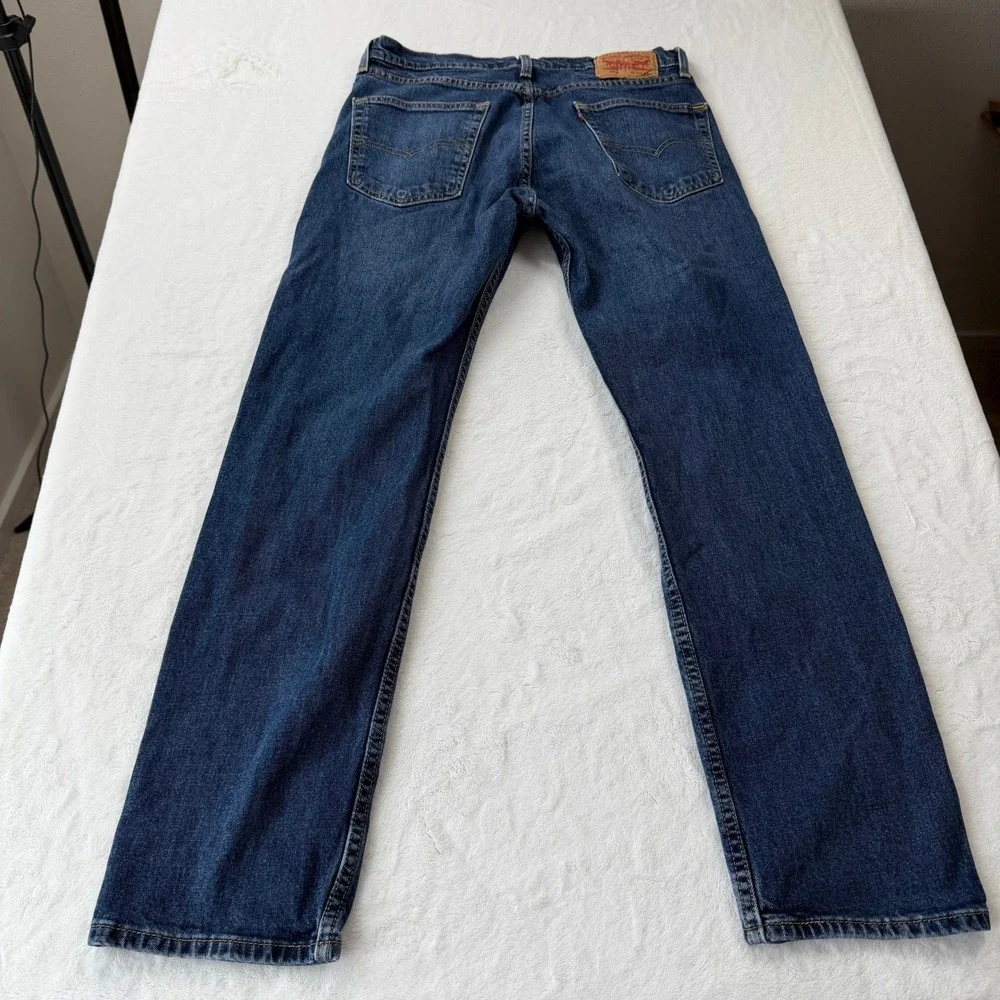 Levi's 505 Regular Fit Jeans Mens 32x32 Blue Good Medium Wash Straight Leg
